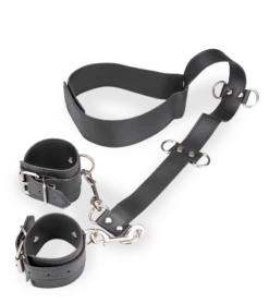 Attache Cou Et Poignets 3 Niveaux En Similicuir -Magasin De Jouets Sexuels attache cou et poignets 3 niveaux en similicuir 7