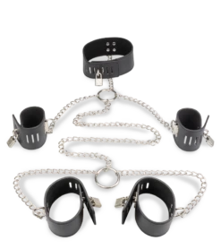 Menottes En Croix Et Collier Soumission 7 Menottes En Croix Et Collier Soumission -Magasin De Jouets Sexuels menottes en croix et collier soumission 4