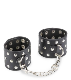 Menottes Poignets Cuir Noir Rivets 10 Menottes Poignets Cuir Noir Rivets -Magasin De Jouets Sexuels menottes poignets cuir noir rivets 5