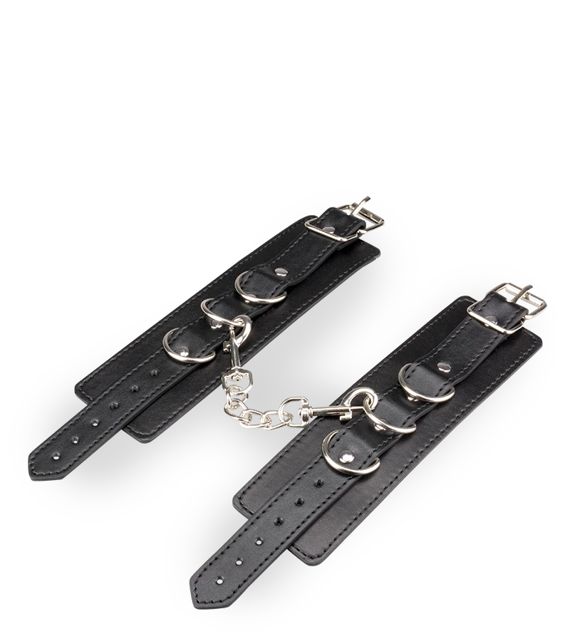 Menottes Poignets Similicuir 3 Anneaux 7 Menottes Poignets Similicuir 3 Anneaux – Image 5